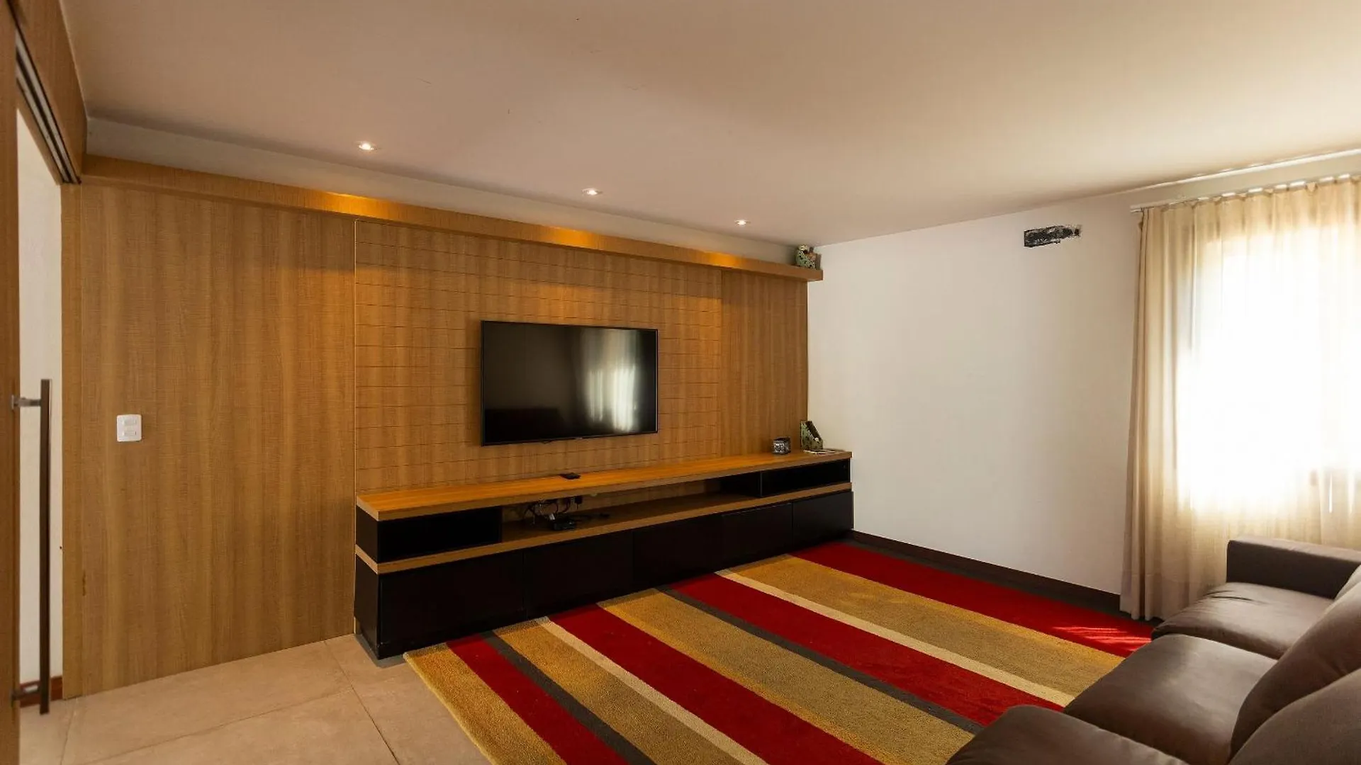 4 Suites Com Piscina E Acesso A Praia | Cm 140B Búzios